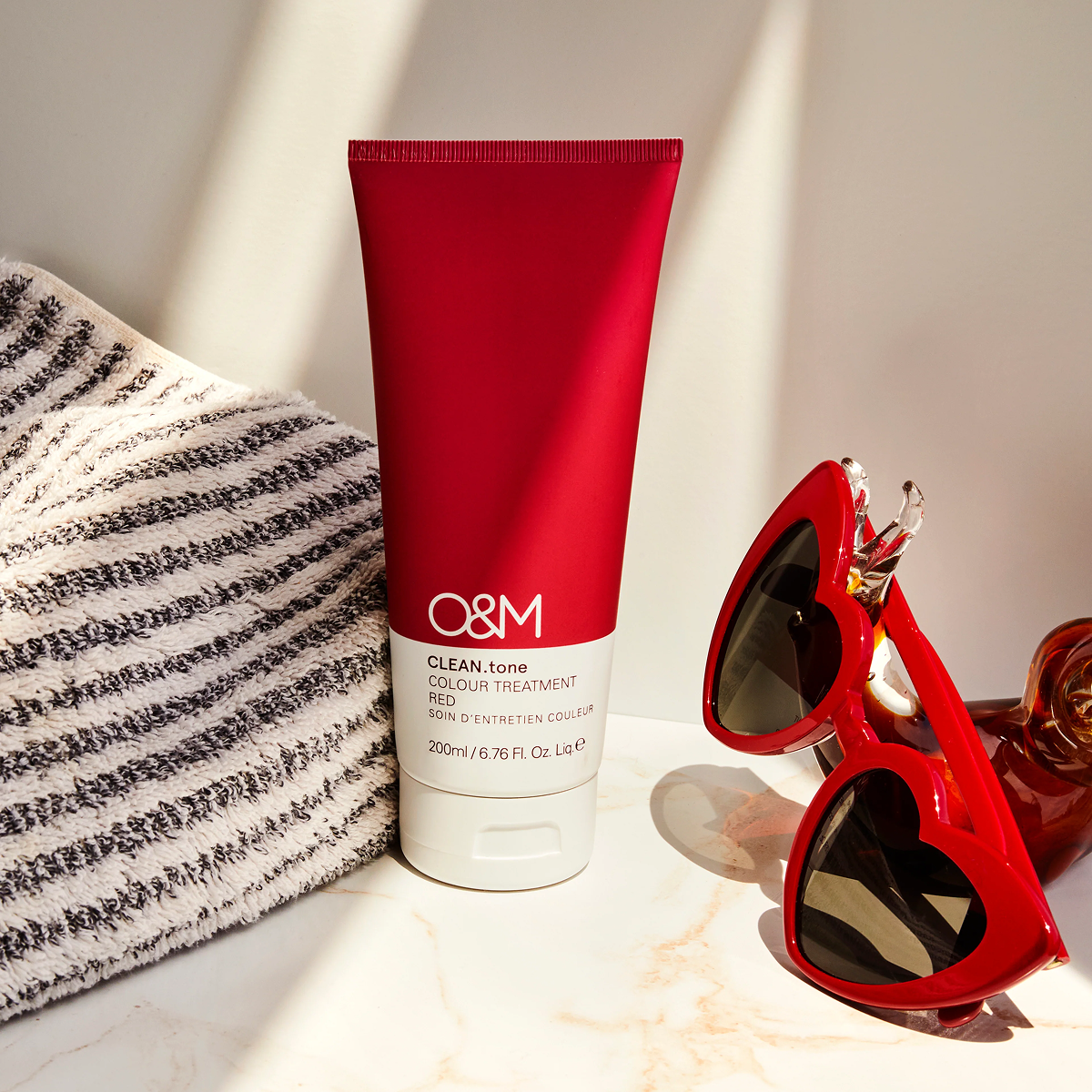 O&M Clean Tone Red 200ml